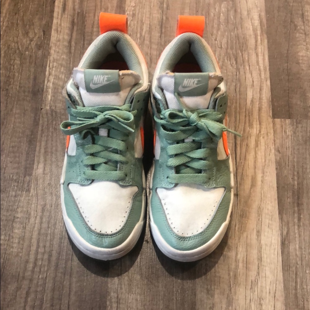 Nike women’s dunk low disrupt 2 sneakers 8.5